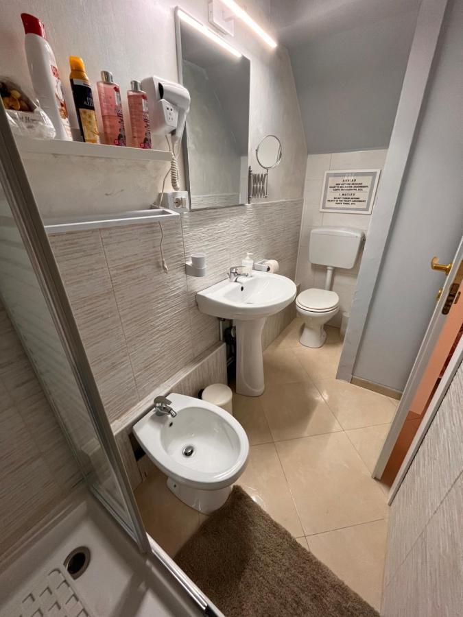 Ferienwohnung La Dimora Del Principe Neapel Exterior foto
