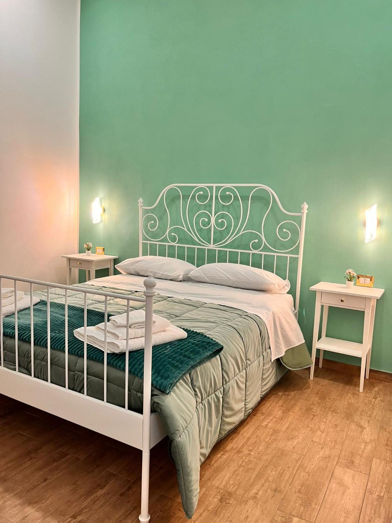 Ferienwohnung La Dimora Del Principe Neapel Exterior foto
